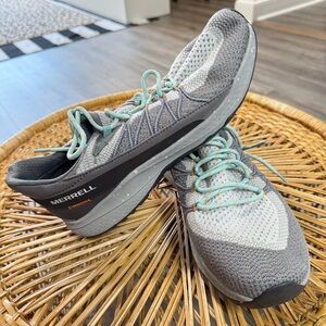Merrell Women's Gray Running Shoes